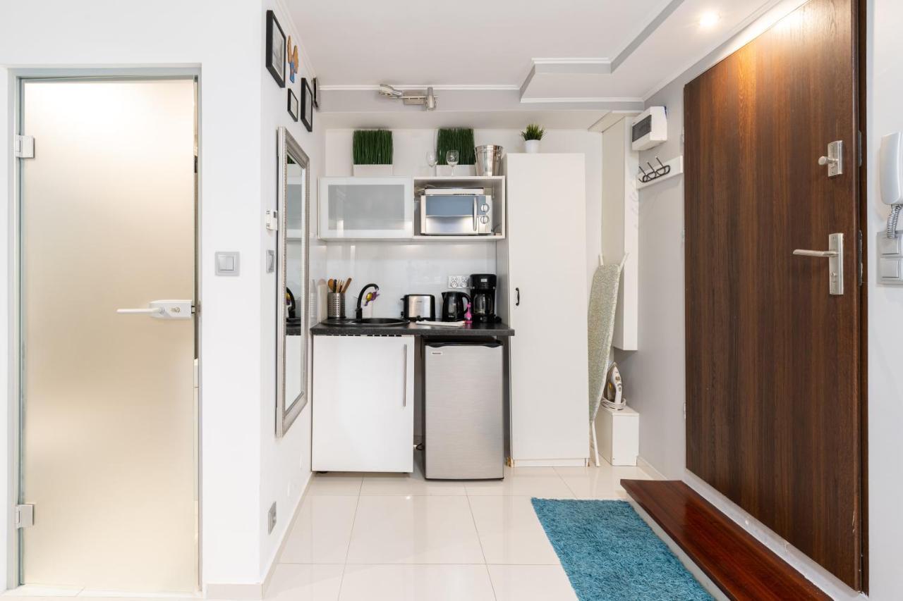 Jacuzzi Apartment Zen クラクフ エクステリア 写真
