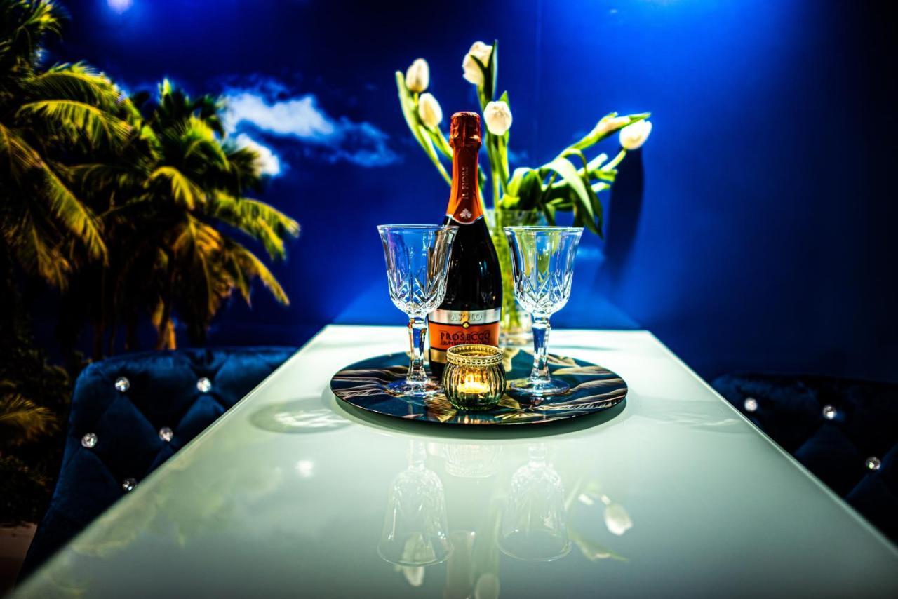 Jacuzzi Apartment Zen クラクフ エクステリア 写真
